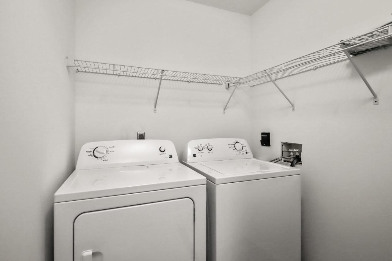 Comfy And Spacious 1Br W Pool Gym Workspace Bradenton Exterior photo